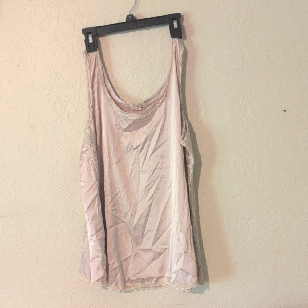 POL Blush Lace Accent Tank NWOT